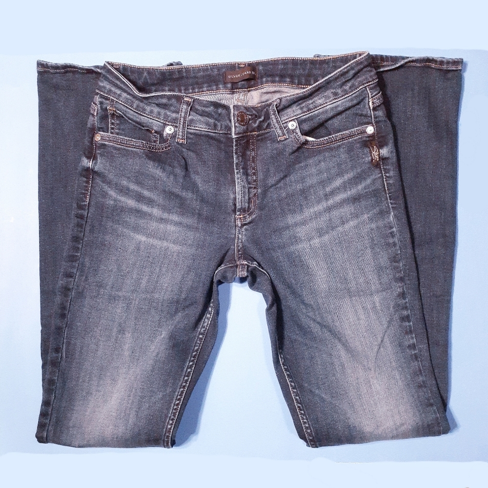 Silver jeans co dark/med wash